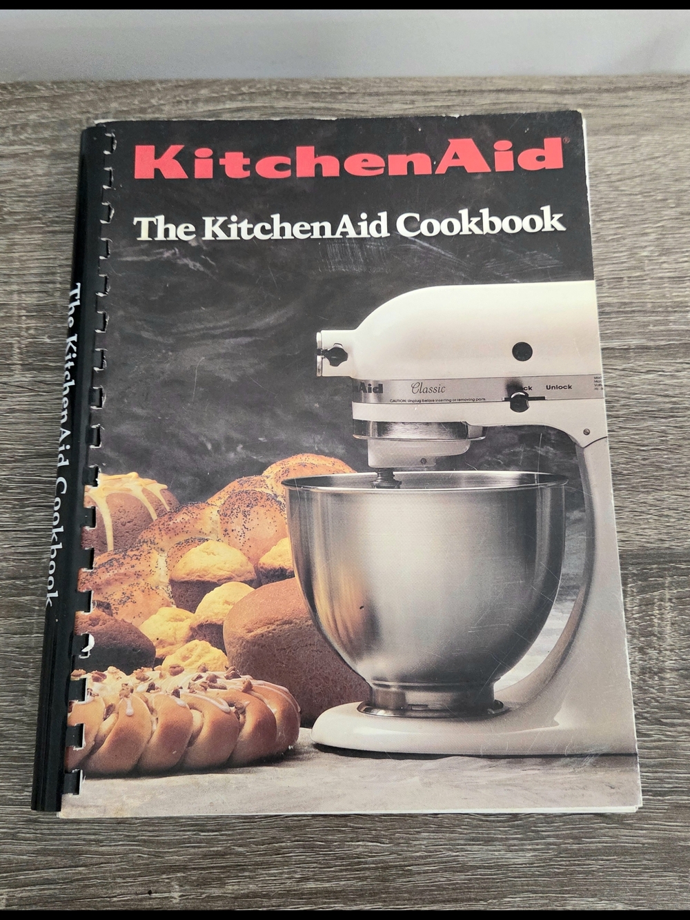 KitchenAid 1992 The KitchenAid Cookbook Ring Bound SEE PICTURES